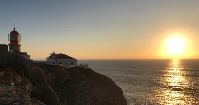 Zachodzące słońce na końcu Europy_Sagres, Portugalia