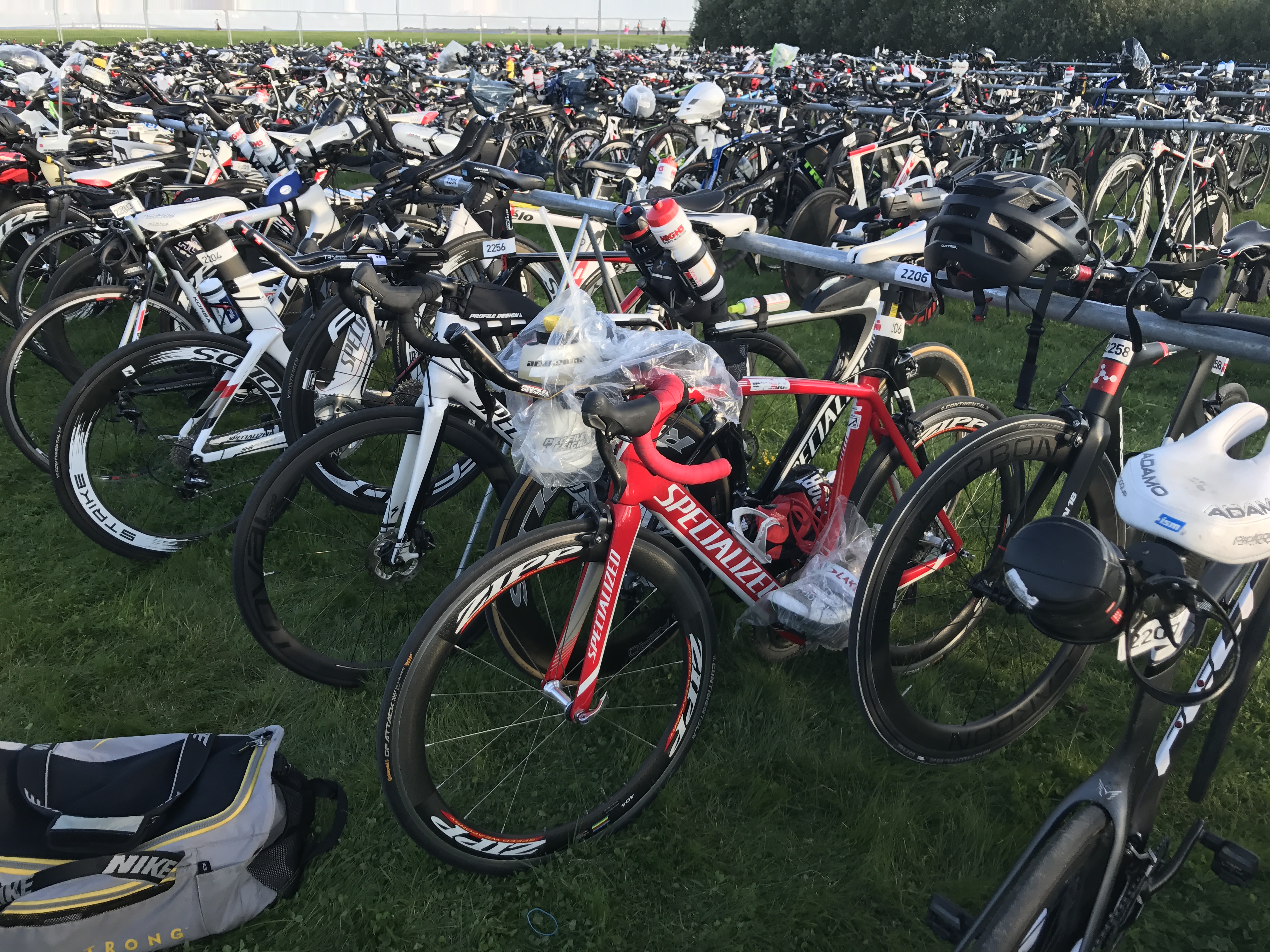 parking rowerowy Ironman